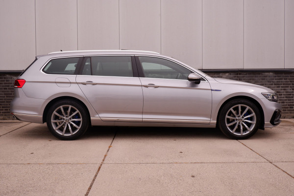 Volkswagen Passat Variant 1.4 TSI PHEV GTE Business | Pano | Elek. Trekhaak | Head-Up | Carplay | LED | Camera | Navi | Alcantara