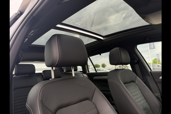 Volkswagen Passat Variant 1.4 TSI PHEV GTE Business | Pano | Elek. Trekhaak | Head-Up | Carplay | LED | Camera | Navi | Alcantara