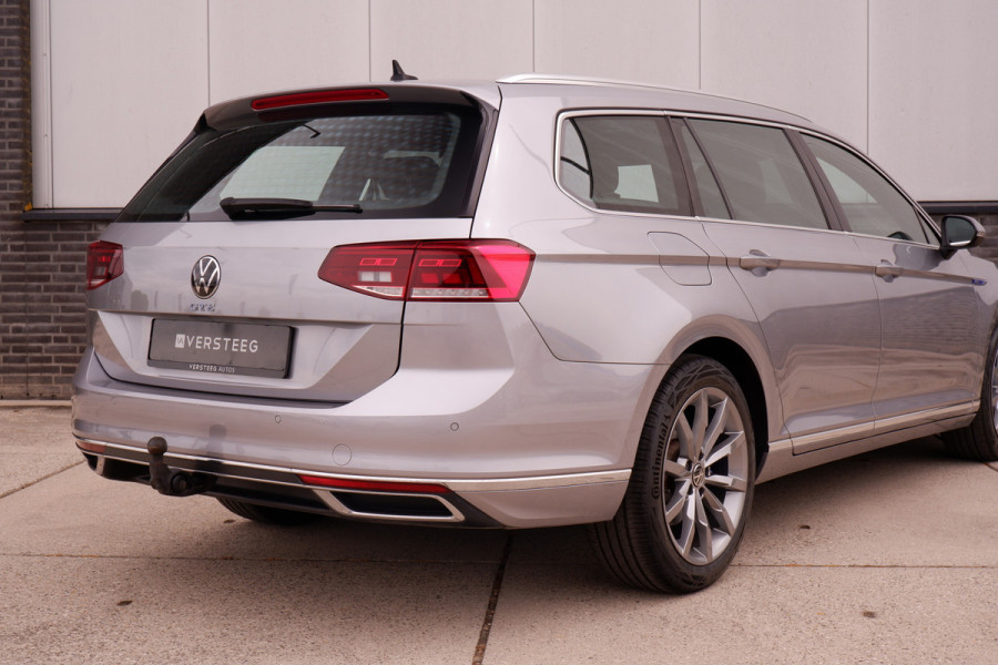 Volkswagen Passat Variant 1.4 TSI PHEV GTE Business | Pano | Elek. Trekhaak | Head-Up | Carplay | LED | Camera | Navi | Alcantara