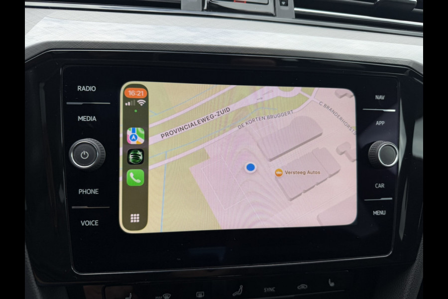Volkswagen Passat Variant 1.4 TSI PHEV GTE Business | Pano | Elek. Trekhaak | Head-Up | Carplay | LED | Camera | Navi | Alcantara