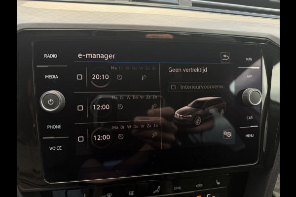 Volkswagen Passat Variant 1.4 TSI PHEV GTE Business | Pano | Elek. Trekhaak | Head-Up | Carplay | LED | Camera | Navi | Alcantara
