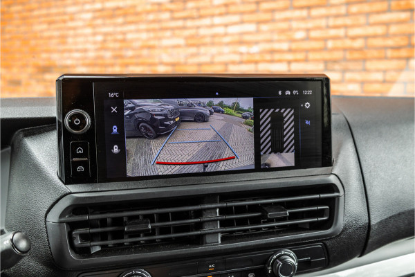 Opel Vivaro 2.0 BlueHdi L3 DC | Dubbel cabine | 6-Zitter | Automaat | Navigatie | Camera | Trekhaak | PDC | Nieuwe APK | Treeplanken | Spoilerkit