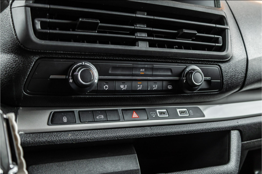 Opel Vivaro 2.0 BlueHdi L3 DC | Dubbel cabine | 6-Zitter | Automaat | Navigatie | Camera | Trekhaak | PDC | Nieuwe APK | Treeplanken | Spoilerkit