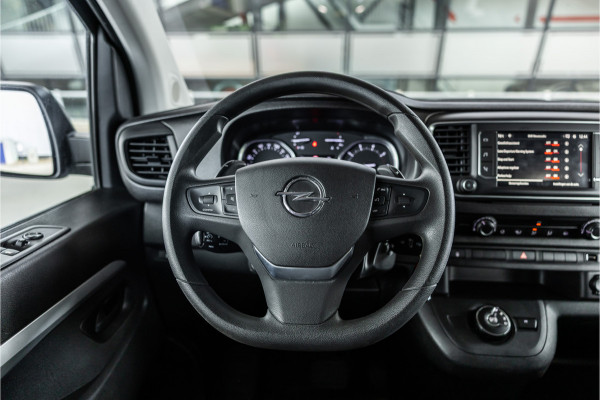 Opel Vivaro 2.0 BlueHDi L3 DC | Dubbel cabine | 6-Zitter | Navigatie | Camera | CarPlay | Dodehoek detector | Imperiaal | Trekhaak | F1 Flippers | Airco | Dealer onderhouden | Nieuwe APK