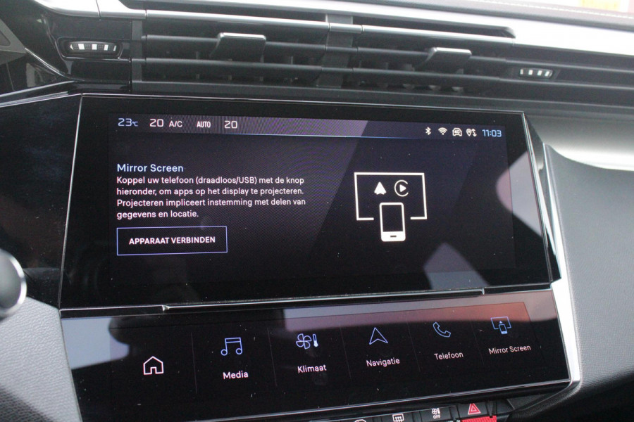 Peugeot 308 SW 1.6 Plug-in Hybrid 225 GT | PANORAMA SCHUIF/KANTEL DAK | 18" LICHTMETALEN VELGEN | ACHTERUITRIJ CAMERA | PARKEERSENSOREN VOOR + ACHTER | LED MATRIX KOPLAMPEN | NAVIGATIE | ELEKTRISCH BEDIENBARE BESTUURDERSSTOEL MET MASSAGE FUNCTIE | STOEL VERWAMING | DRAADLOZE APPLE CARPLAY/ANDROID AUTO | DODEHOEK DETECTIE | KEYLESS ENTRY/START | ADAPTIVE CRUISE CONTROL | NAVIGATIE |