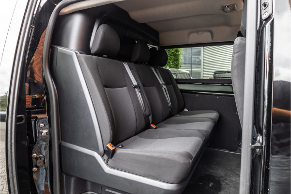 Opel Vivaro 2.0 BlueHdi L3 DC | Dubbel cabine | 6-Zitter | Automaat | Navigatie | Camera | Trekhaak | PDC | Nieuwe APK | Treeplanken | Spoilerkit