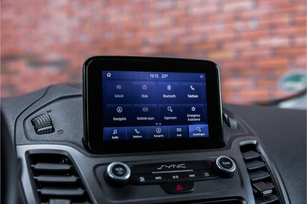 Ford Transit Connect 1.0 Ecoboost L2 | 3-Zitter | Sortimo inrichting | Navigatie | Camera | CarPlay | Stoelverwarming | Airco | MF Stuur | Dealer onderhouden | Nieuwe APK