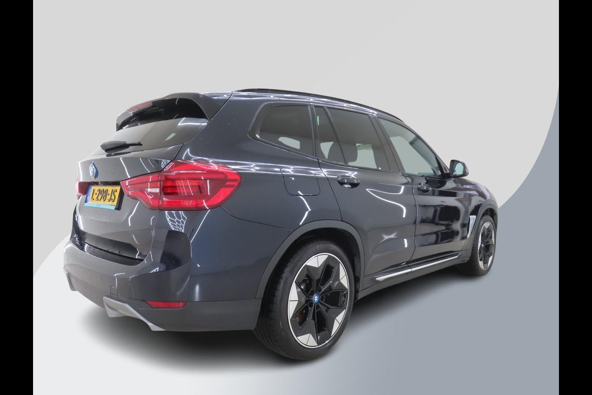 BMW iX3 High Executive 80 kWh 36.400 KM |Origineel NL met NAP | SOH 97,4% | Volledig Lederen Interieur | Panorama Dak | Trekhaak | WORDT VERWACHT
