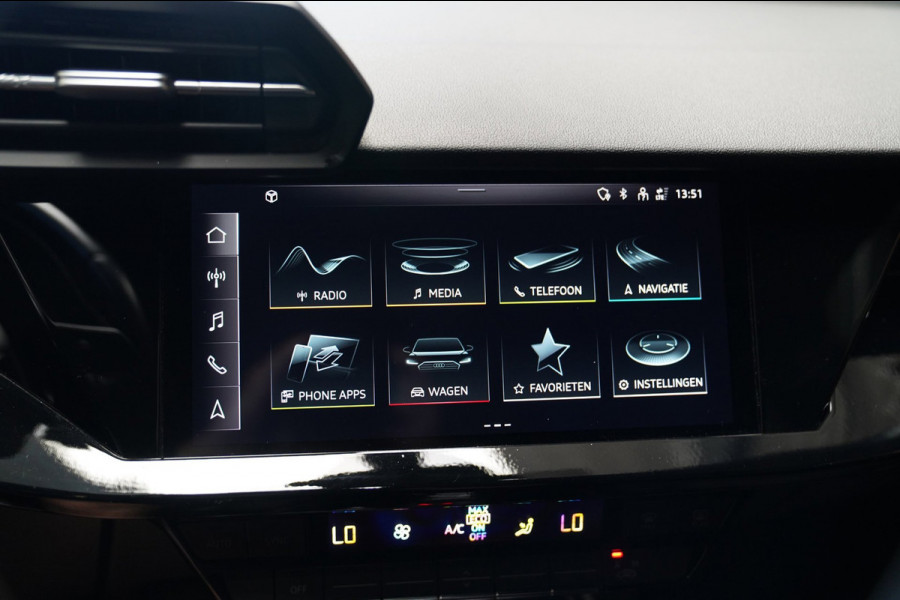 Audi A3 Sportback 30 TFSI Advanced edition | Lane assist | Carplay | Digitaal Dashboard | Origineel NL