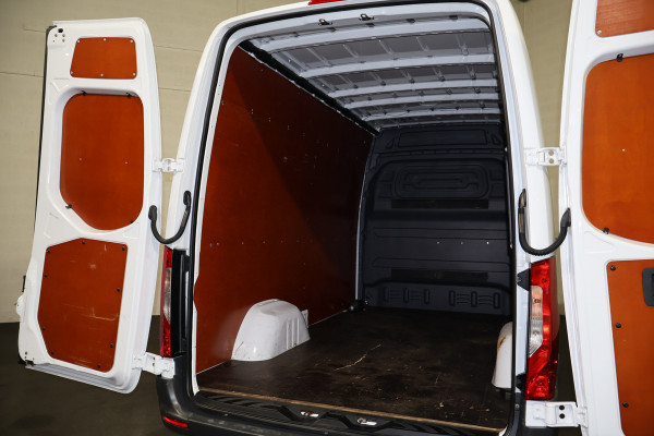 Mercedes-Benz Sprinter 316 CDI L2 H2 Automaat 2.8t Trekhaak