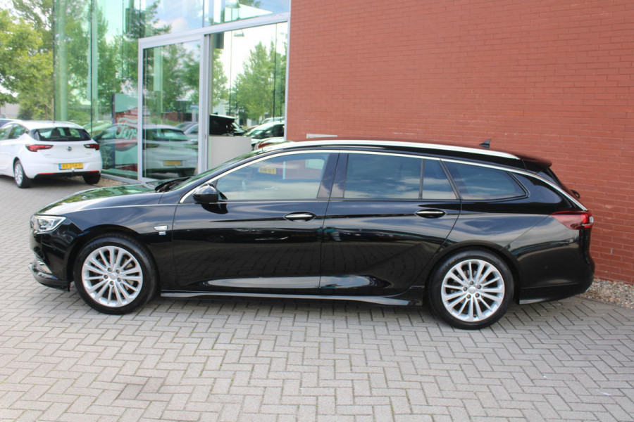 Opel Insignia Sports Tourer 1.6 Turbo 200 PK Innovation Automaat | Trekhaak | Leren bekleding | 18 INCH Lichtmetalen Velgen | Camera | Navigatie