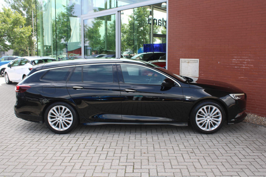 Opel Insignia Sports Tourer 1.6 Turbo 200 PK Innovation Automaat | Trekhaak | Leren bekleding | 18 INCH Lichtmetalen Velgen | Camera | Navigatie