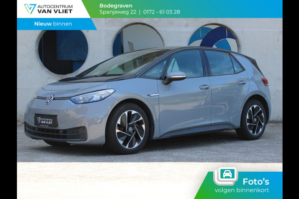 Volkswagen ID.3 Life 58 kWh | SOH 94 % | APPLE CARPLAY / ANDROID AUTO | STOELVERWARMING |