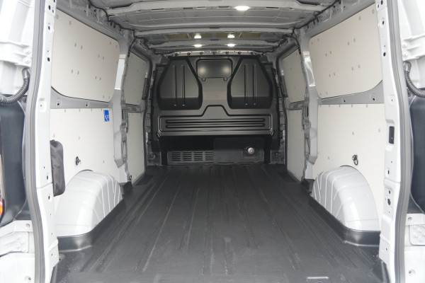 Ford E-Transit Custom 340 L2H1 Sport 71 kWh 218pk - 2x Schuif - ACC - B&O - Navi - Stoel/Stuurverwarming - 360 Camera - Blindspot - Rijklaar