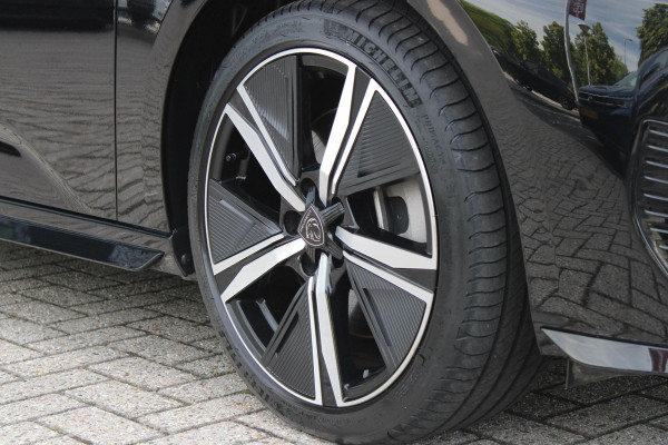 Peugeot 308 SW 1.6 Plug-in Hybrid 225 GT | PANORAMA SCHUIF/KANTEL DAK | 18" LICHTMETALEN VELGEN | ACHTERUITRIJ CAMERA | PARKEERSENSOREN VOOR + ACHTER | LED MATRIX KOPLAMPEN | NAVIGATIE | ELEKTRISCH BEDIENBARE BESTUURDERSSTOEL MET MASSAGE FUNCTIE | STOEL VERWAMING | DRAADLOZE APPLE CARPLAY/ANDROID AUTO | DODEHOEK DETECTIE | KEYLESS ENTRY/START | ADAPTIVE CRUISE CONTROL | NAVIGATIE |