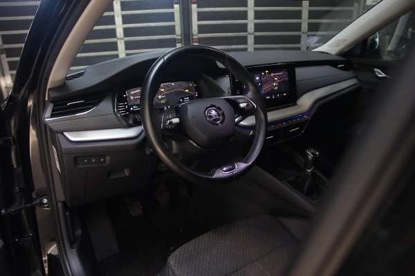 Škoda Octavia Combi 1.0 TSI Business Edition Plus LED-VIRTUAL-BLINDSPT
