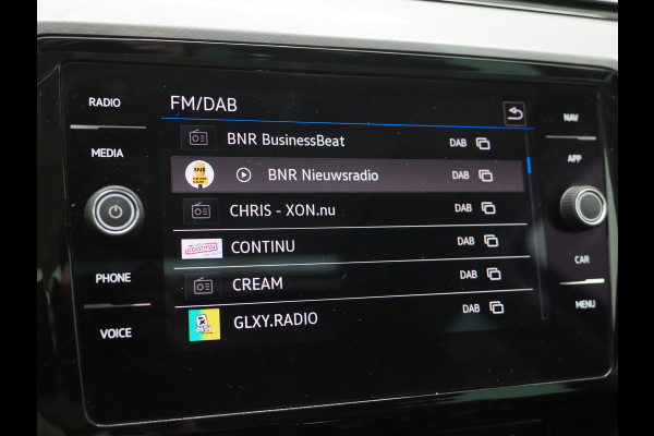 Volkswagen Passat Variant 1.4 TSI PHEV GTE | Panoramadak | Leder | Trekhaak | Massage | Adaptive Cruise | Camera | Dodehoek