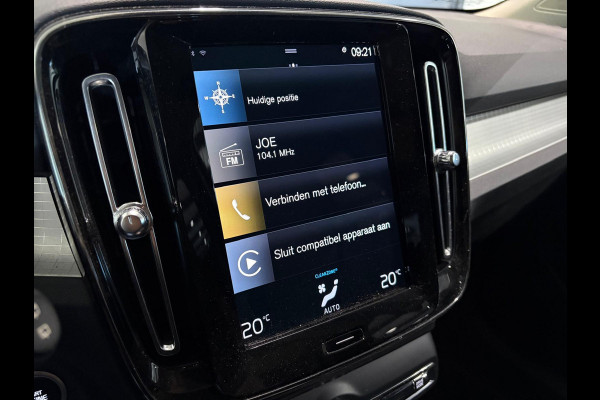 Volvo XC40 T4 Aut. Plug-in Hybrid Business Parkeercamera Panoramadak 211pk