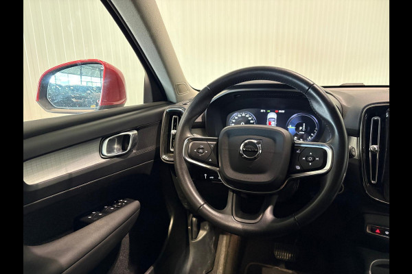 Volvo XC40 T4 Aut. Plug-in Hybrid Business Parkeercamera Panoramadak 211pk