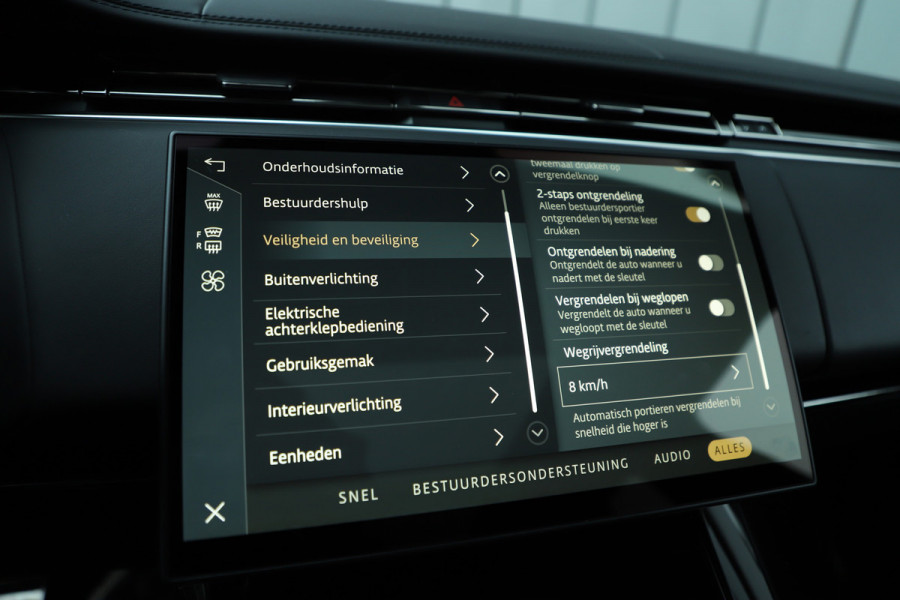 Land Rover Range Rover Sport 3.0 P550e Autobiography | 550PK | Luchtvering | Achterasbesturing | Head-up | Keyless-go | Sfeerverlichting | Meridian 3D | NL-A
