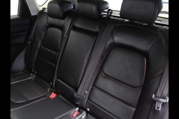 Mazda CX-5 2.0 SkyActiv-G 165 Skylease Luxury CLIMATE | LEDER | NAVI | DAB | CRUISE | LMV19 | AFNBTRHAAK | STOEL/STUURVERW | CAMERA | HEAD-