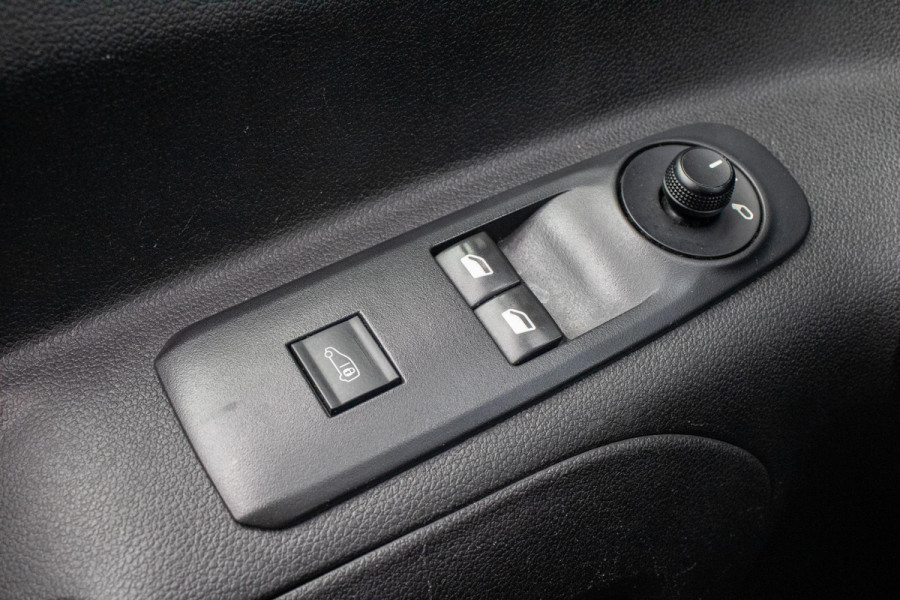 Fiat Doblò 1.5D 100pk L1 650kg Carplay 1e eigenaar Airco Cruise