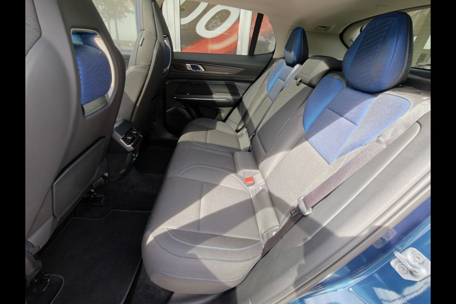 Lynk & Co 01 1.5 PHEV / Trekhaak / Adapt. Cruise / Pano / Camera Achter /
