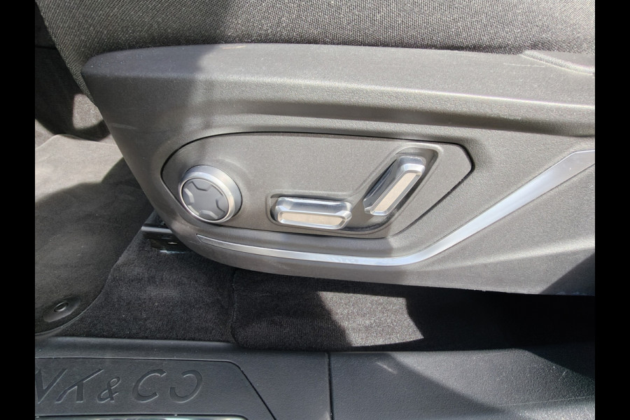 Lynk & Co 01 1.5 PHEV / Trekhaak / Adapt. Cruise / Pano / Camera Achter /