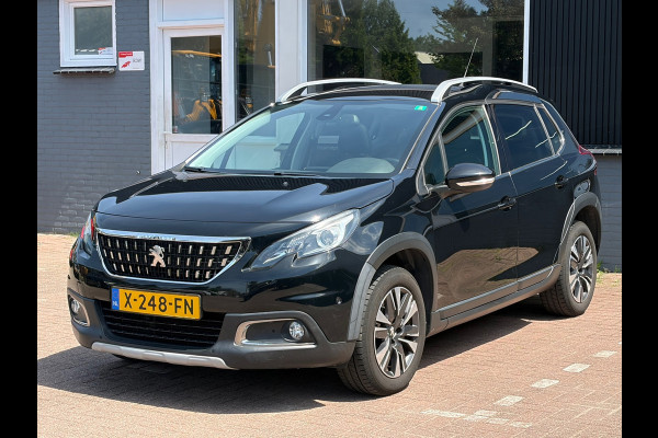 Peugeot 2008 1.2 PureTech / Pano / Navi / Leder / 131 PK