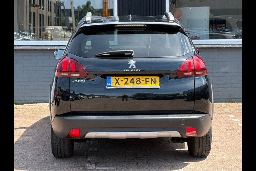 Peugeot 2008 1.2 PureTech / Pano / Navi / Leder / 131 PK