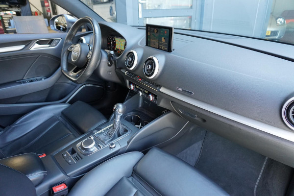 Audi A3 Sportback 35 TFSI S-LINE 150PK AUT. + BANG&OLUFSEN / LEDER / CARPLAY / VIRTUAL COCKPIT / CAMERA