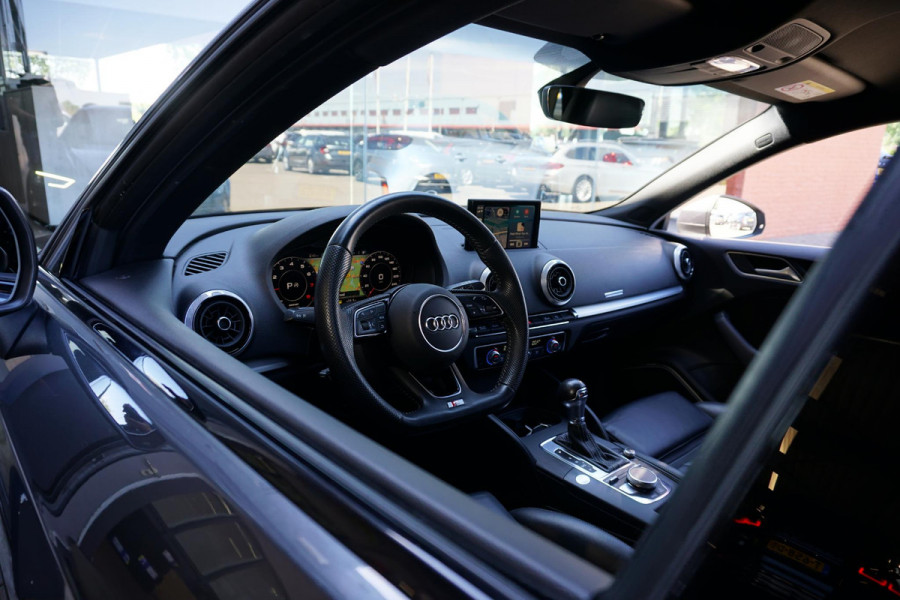 Audi A3 Sportback 35 TFSI S-LINE 150PK AUT. + BANG&OLUFSEN / LEDER / CARPLAY / VIRTUAL COCKPIT / CAMERA