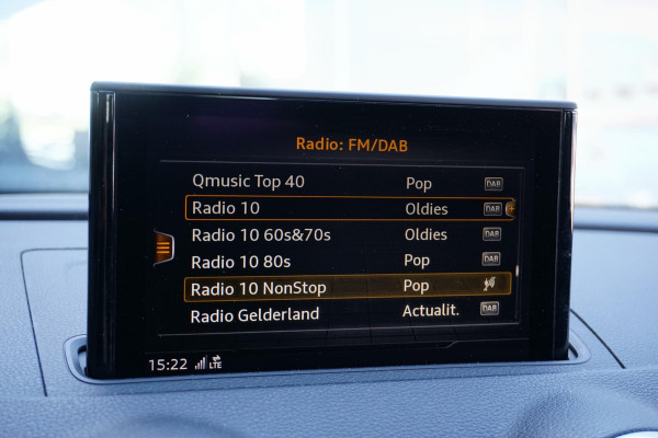 Audi A3 Sportback 35 TFSI S-LINE 150PK AUT. + BANG&OLUFSEN / LEDER / CARPLAY / VIRTUAL COCKPIT / CAMERA
