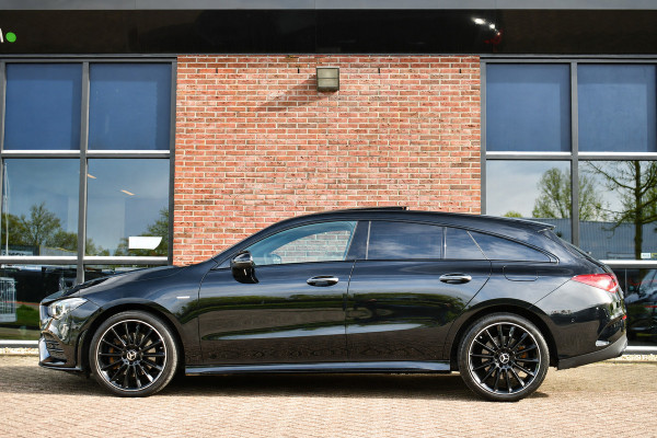 Mercedes-Benz CLA-Klasse Shooting Brake 250 e AMG Pano 360-cam Night 19inch