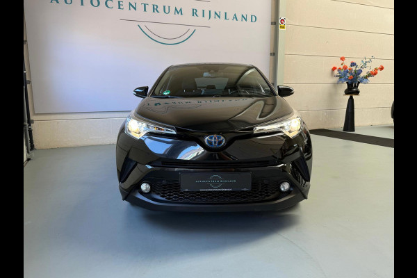 Toyota C-HR 1.8 Hybrid Black edition, automaat, Camera, trekhaak