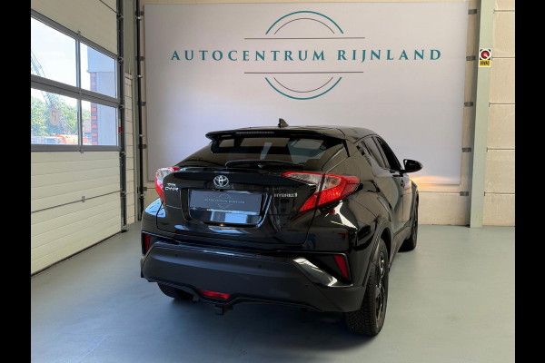 Toyota C-HR 1.8 Hybrid Black edition, automaat, Camera, trekhaak