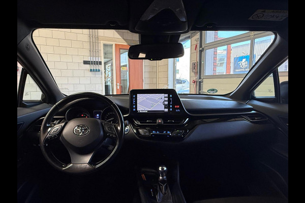 Toyota C-HR 1.8 Hybrid Black edition, automaat, Camera, trekhaak
