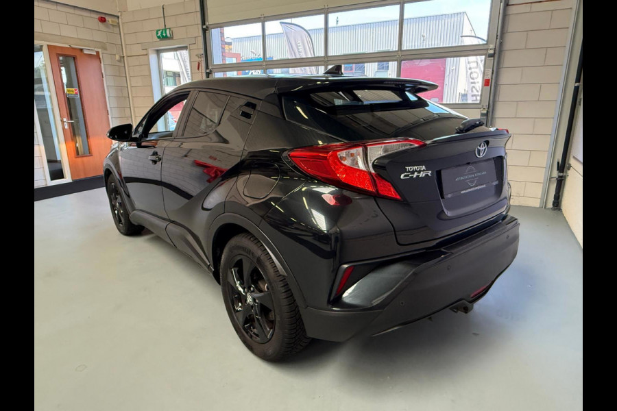 Toyota C-HR 1.8 Hybrid Black edition, automaat, Camera, trekhaak