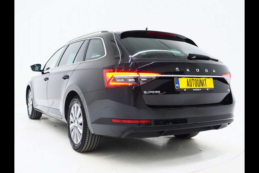 Škoda Superb Combi 1.4 TSI iV 218PK | Leder/Alcantara | Trekhaak | Memory | Virtual | Adaptive Cruise | PDC | Carplay