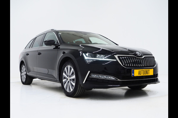 Škoda Superb Combi 1.4 TSI iV 218PK | Leder/Alcantara | Trekhaak | Memory | Virtual | Adaptive Cruise | PDC | Carplay