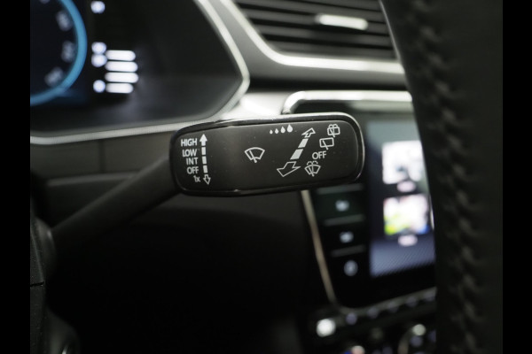Škoda Superb Combi 1.4 TSI iV 218PK | Leder/Alcantara | Trekhaak | Memory | Virtual | Adaptive Cruise | PDC | Carplay