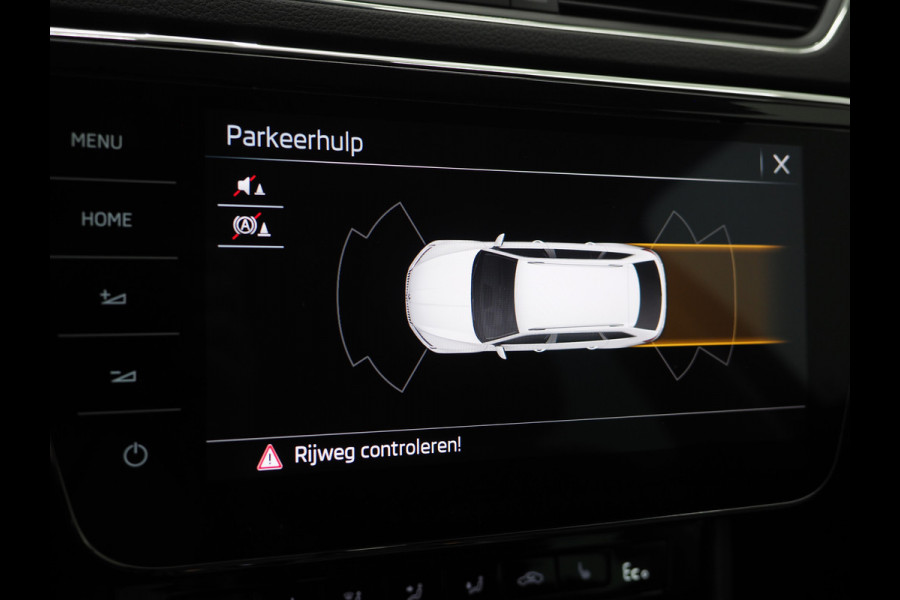 Škoda Superb Combi 1.4 TSI iV 218PK | Leder/Alcantara | Trekhaak | Memory | Virtual | Adaptive Cruise | PDC | Carplay