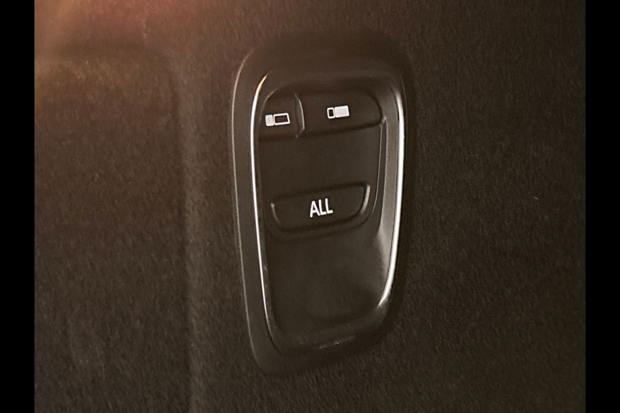 Renault Scénic 1.3 TCe Bose | Origineel NL | 1e Eigenaar | Keyless | Dealer Onderhouden | Trekhaak | Camera |