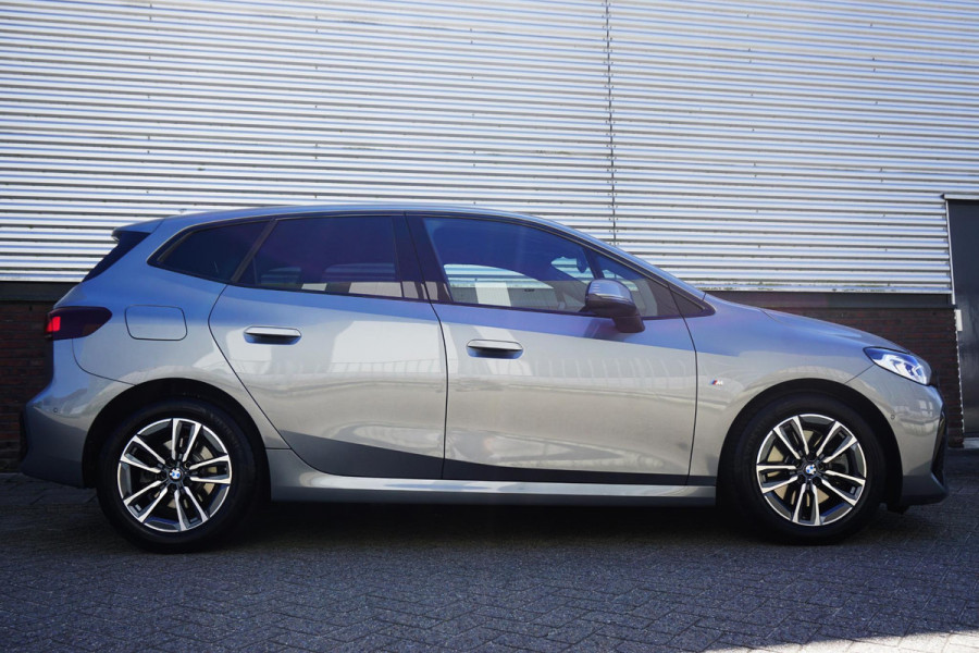 BMW 2 Serie Active Tourer 223i 218PK M-Sport/Driving Assistent Plus/Leer 1 Jaar Garantie.