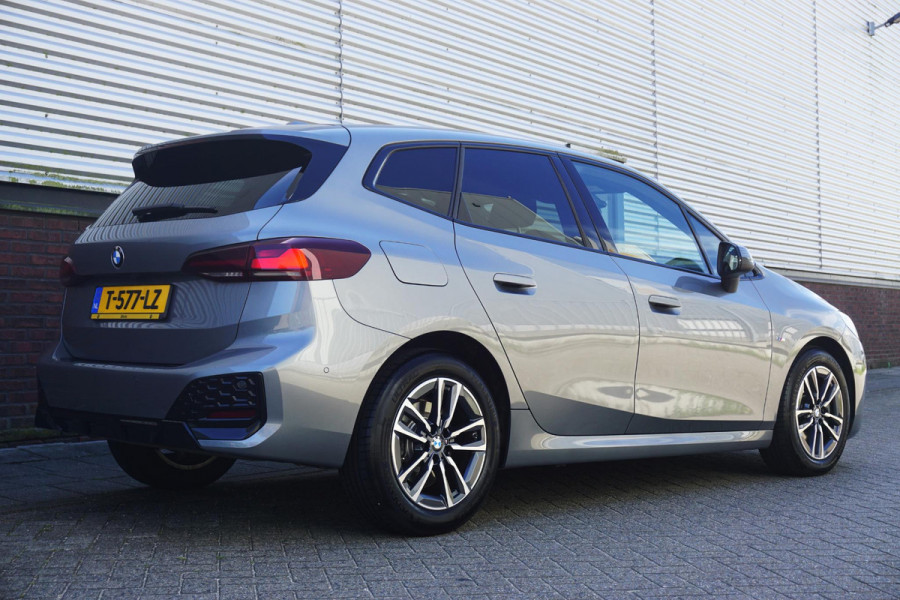 BMW 2 Serie Active Tourer 223i 218PK M-Sport/Driving Assistent Plus/Leer 1 Jaar Garantie.