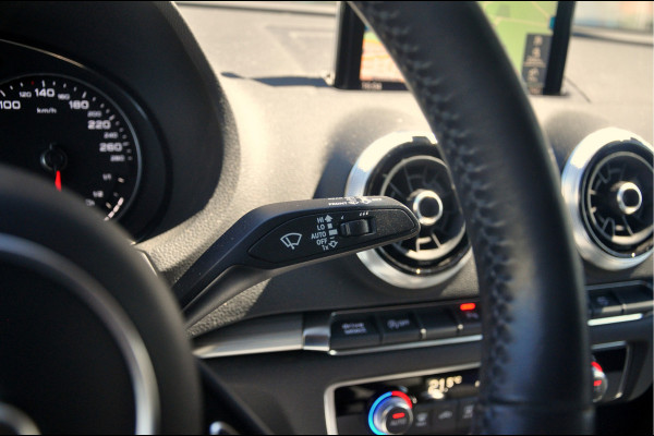 Audi A3 Sportback 1.5 TFSI CoD Design Pro Line Plus | Navi | Trekhaak | Nette staat!