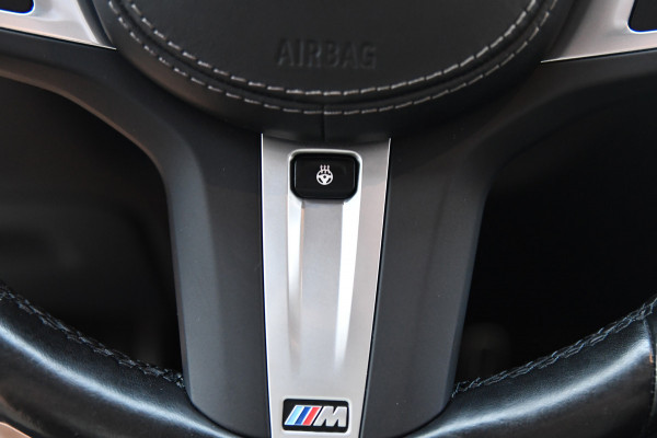 BMW X5 XDrive45e M-Sport, Massage, Laser, 22" Vossen, Comfort, Shadow, Luchtvering, Trekhaak, Pano, Ventilatie, Keyless, ACC, Full
