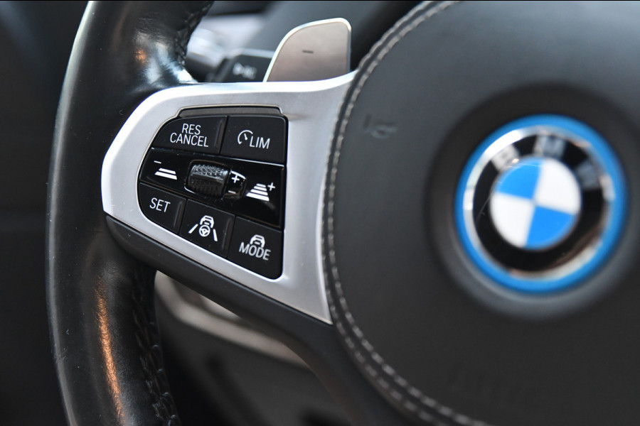 BMW X5 XDrive45e M-Sport, Massage, Laser, 22" Vossen, Comfort, Shadow, Luchtvering, Trekhaak, Pano, Ventilatie, Keyless, ACC, Full