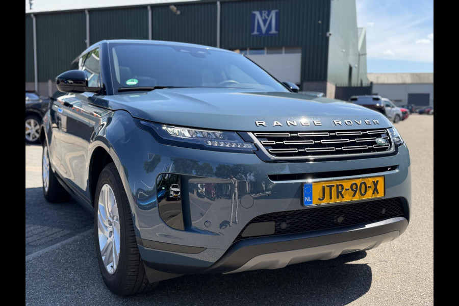 Land Rover Range Rover Evoque 2024 Model 1.5 P300e AWD R-Dynamic S VAN: 51.900,- VOOR: 49.877,- UW WKVOORDEEL €2.023,-:   NEW MODEL / FACELIFT PHEV 309 PK | UNIEK 8.000 KM | FABRIEKSGARANTIE t/m 26-02-2029 / 150.000 KM | DEALER ONDERHOUDEN | ADD. CRUISE | PANO DAK | ELEKTRISCHE STOEL MET GEHEUGEN | ELEKTRISCHE KOFFERBAK | CAMERA | RIJKLAAR PRIJS