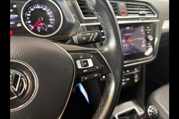 Volkswagen Tiguan 1.5 TSI ACT Comfortline Business | Navigatie | Sensoren.